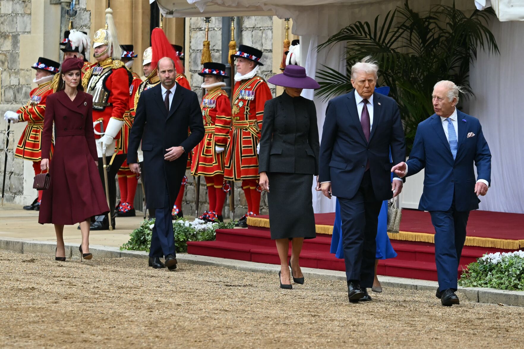li-royals-trump-uk king.JPG